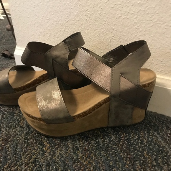 Wedges - Picture 2 of 2